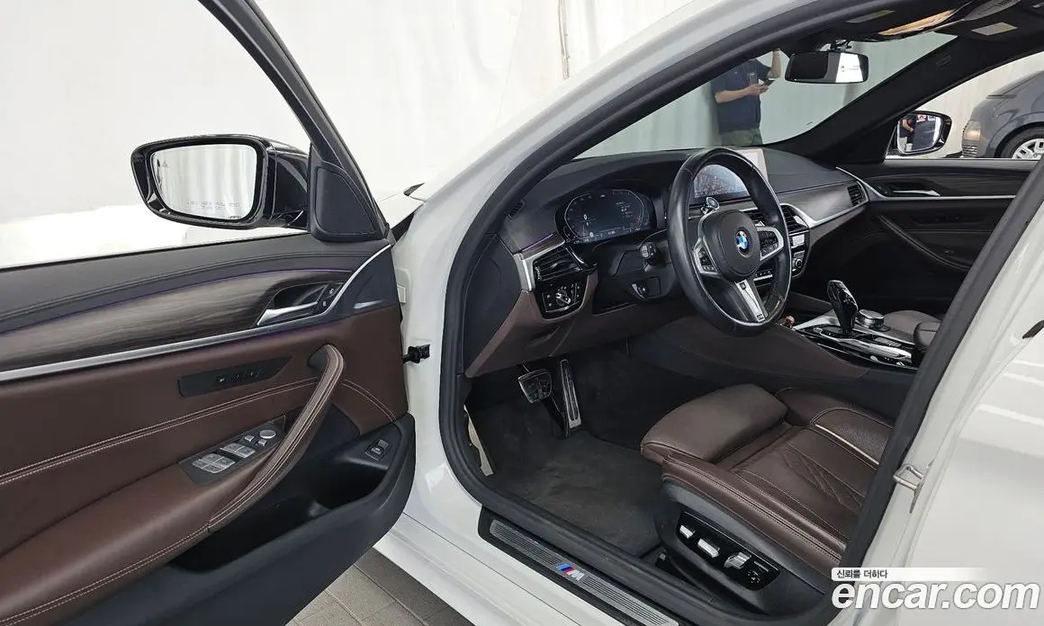 BMW 5 серия 2019 2.0 автомат (гидро), фото 13