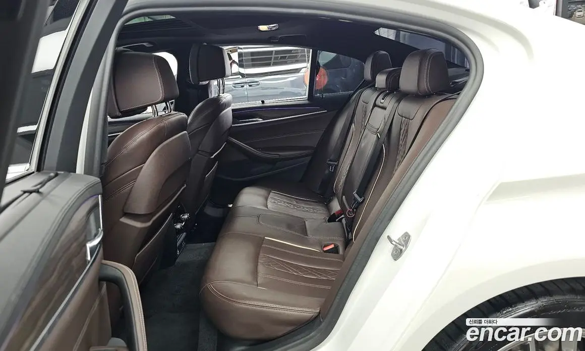 BMW 5 серия 2019 2.0 автомат (гидро), фото 16