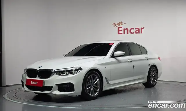 BMW 5 серия, 2019, 21 216 км