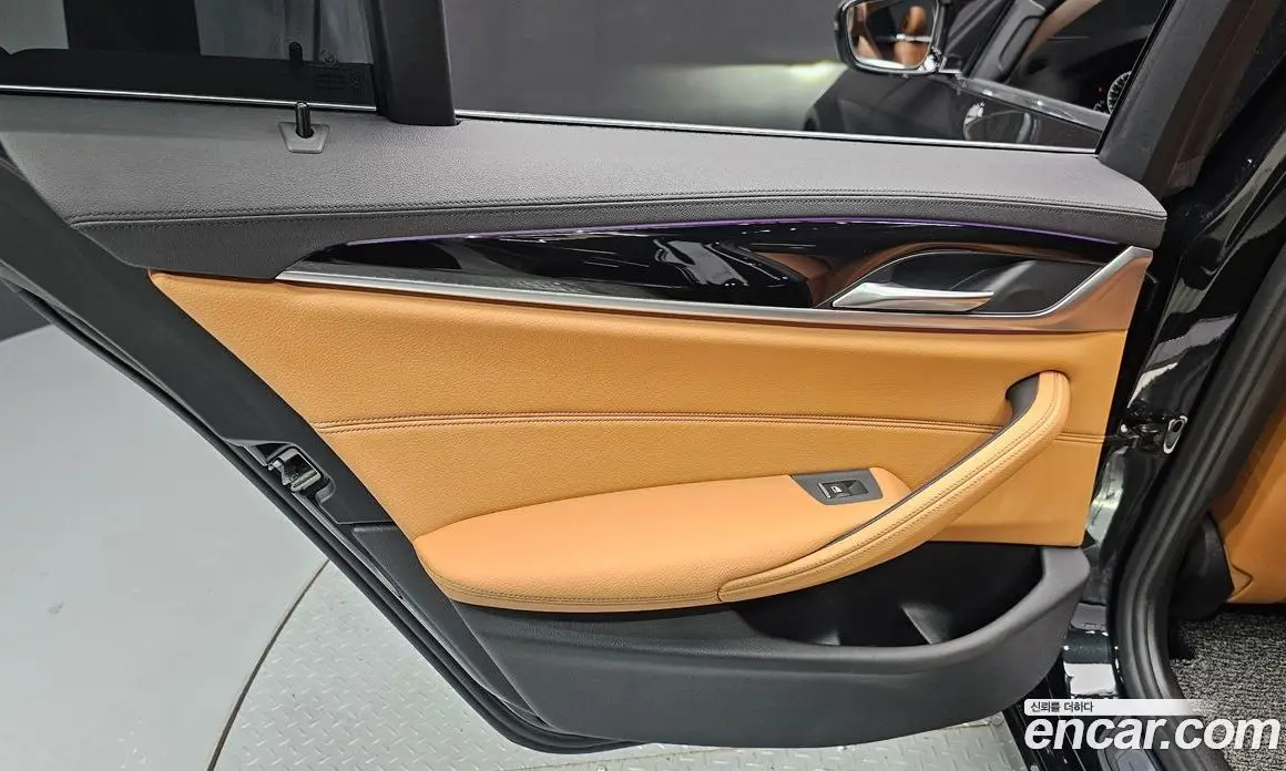 BMW 5 серия 2019 2.0 автомат (гидро), фото 15 BMW 5 серия 2019 2.0 автомат (гидро), фото 15