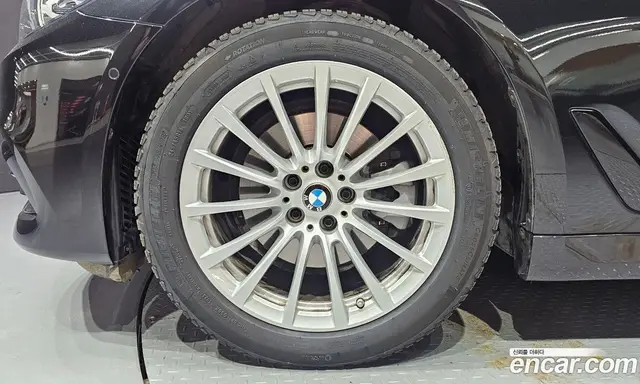 BMW 5 серия 2019 2.0 автомат (гидро), миниатюра 5 BMW 5 серия 2019 2.0 автомат (гидро), миниатюра 5