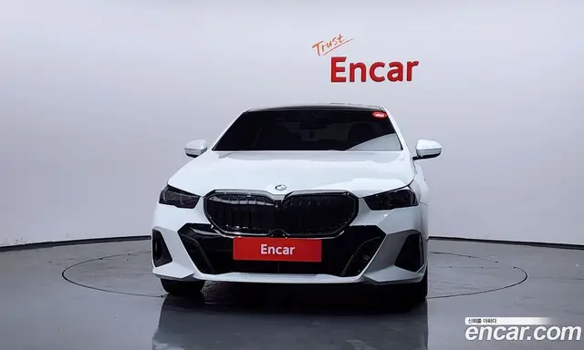 BMW 5 серия 2024 2.0 автомат (гидро), миниатюра 3 BMW 5 серия 2024 2.0 автомат (гидро), миниатюра 3