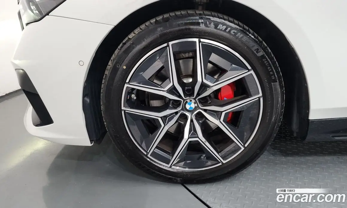 BMW 5 серия 2024 2.0 автомат (гидро), фото 5 BMW 5 серия 2024 2.0 автомат (гидро), фото 5