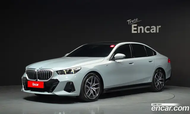 BMW 5 серия, 2024, 4 858 км