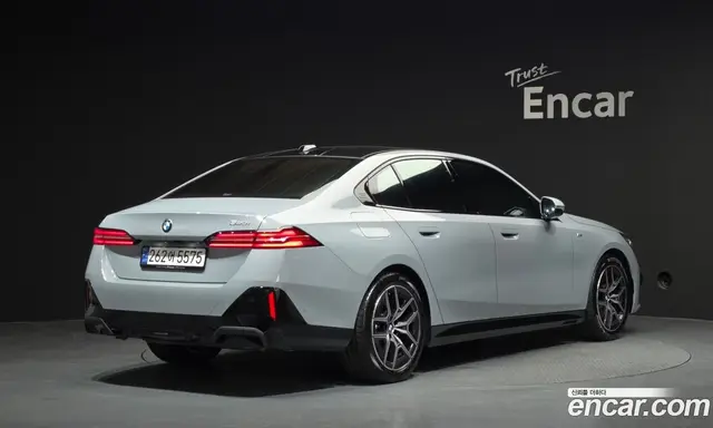 BMW 5 серия 2024 2.0 автомат (гидро), миниатюра 2