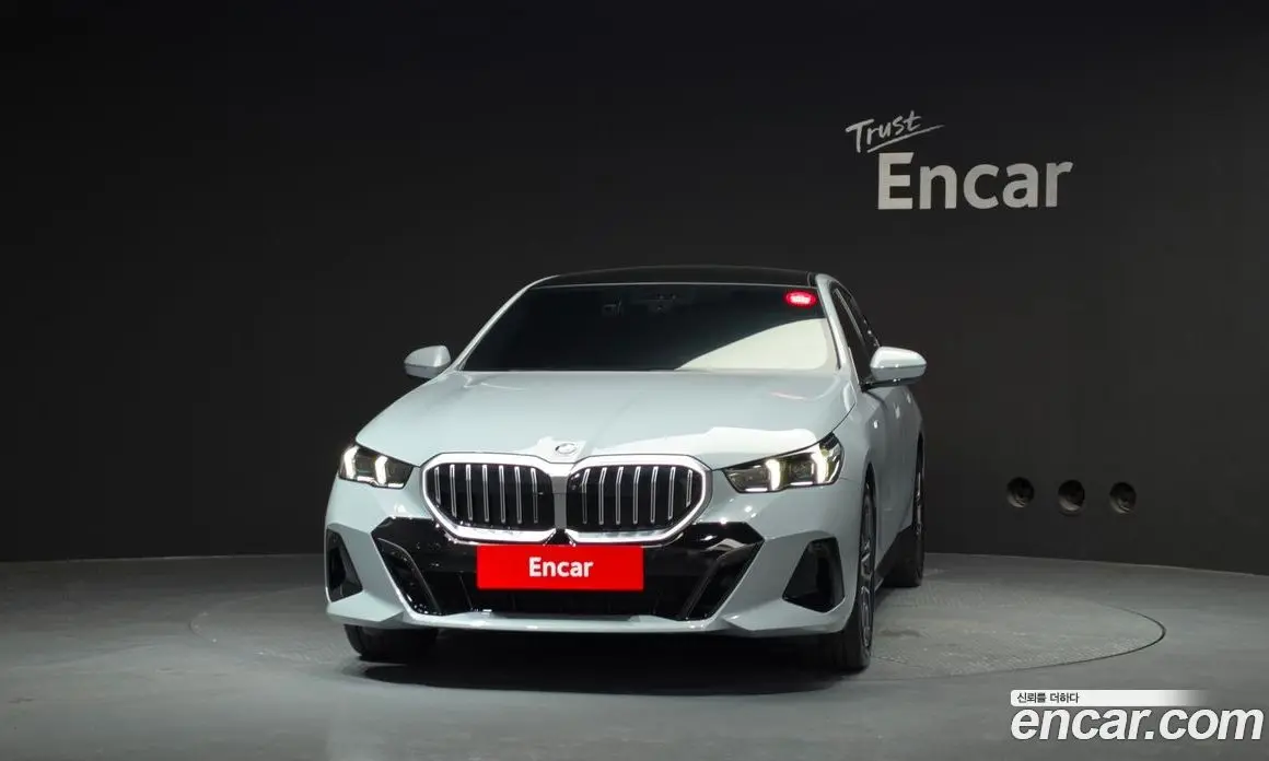 BMW 5 серия 2024 2.0 автомат (гидро), фото 3