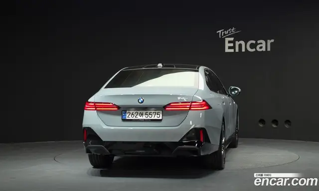 BMW 5 серия 2024 2.0 автомат (гидро), миниатюра 4