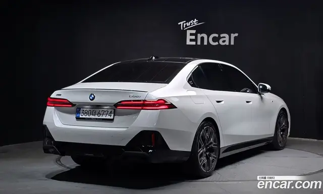 BMW 5 серия 2026 2.0 автомат (гидро), миниатюра 2