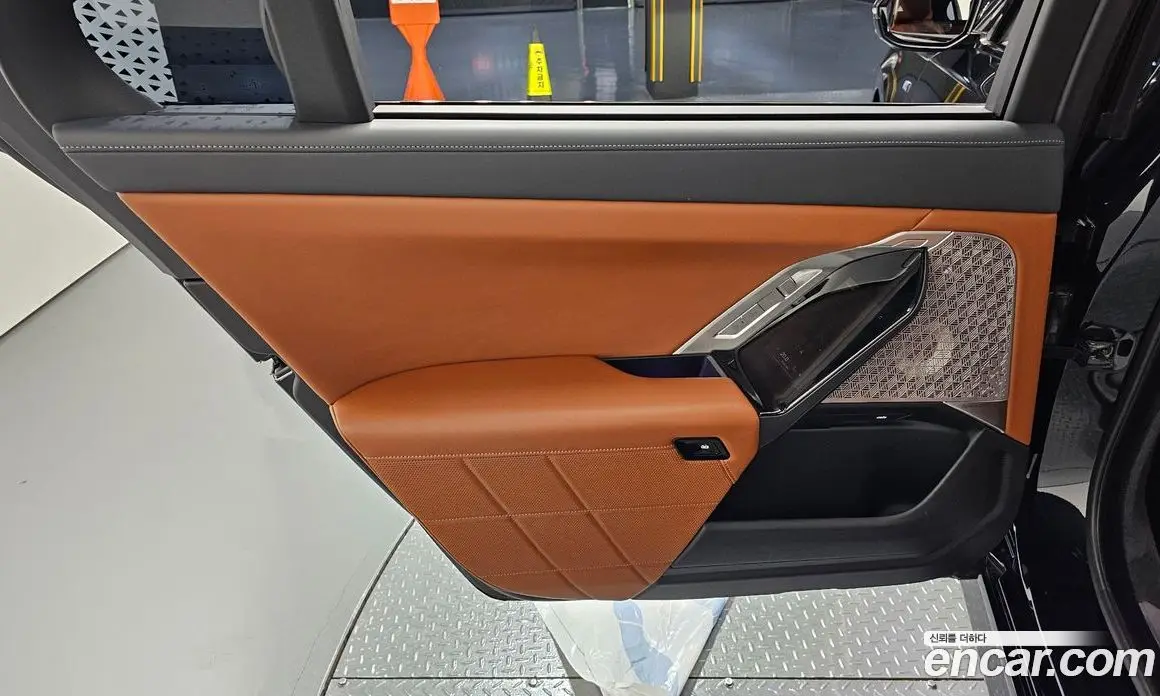 BMW 7 серия 2024 3.0 автомат (гидро), фото 14