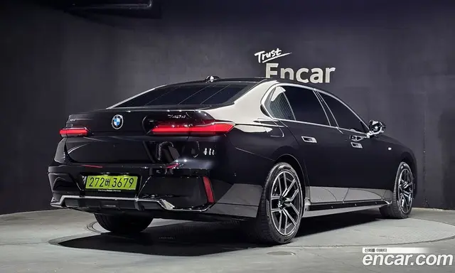 BMW 7 серия 2025 3.0 автомат (гидро), миниатюра 2