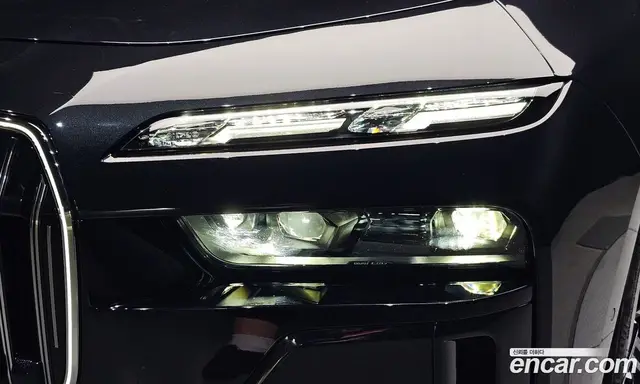 BMW 7 серия 2025 3.0 автомат (гидро), миниатюра 8