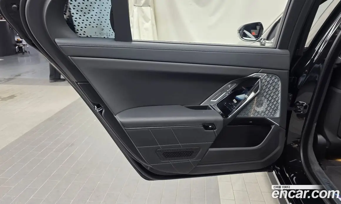 BMW 7 серия 2026 3.0 автомат (гидро), фото 15 BMW 7 серия 2026 3.0 автомат (гидро), фото 15