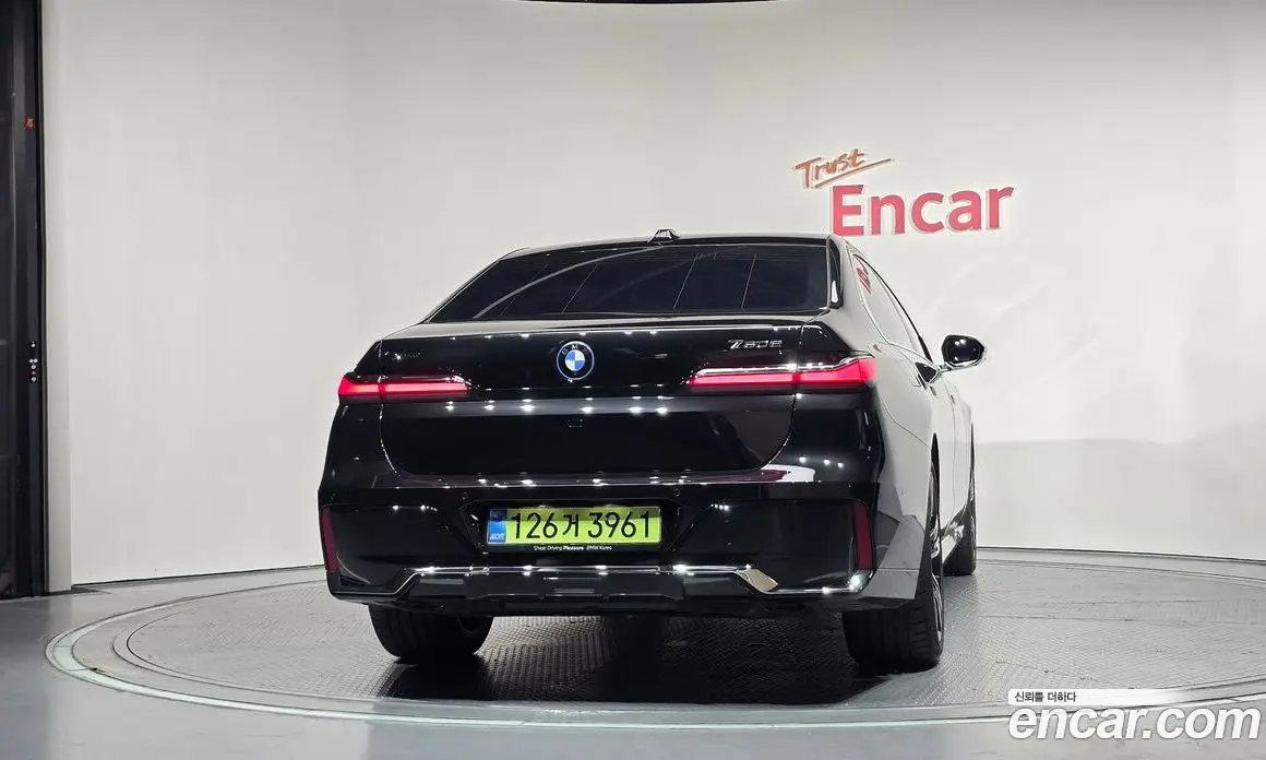 BMW 7 серия 2026 3.0 автомат (гидро), фото 4 BMW 7 серия 2026 3.0 автомат (гидро), фото 4