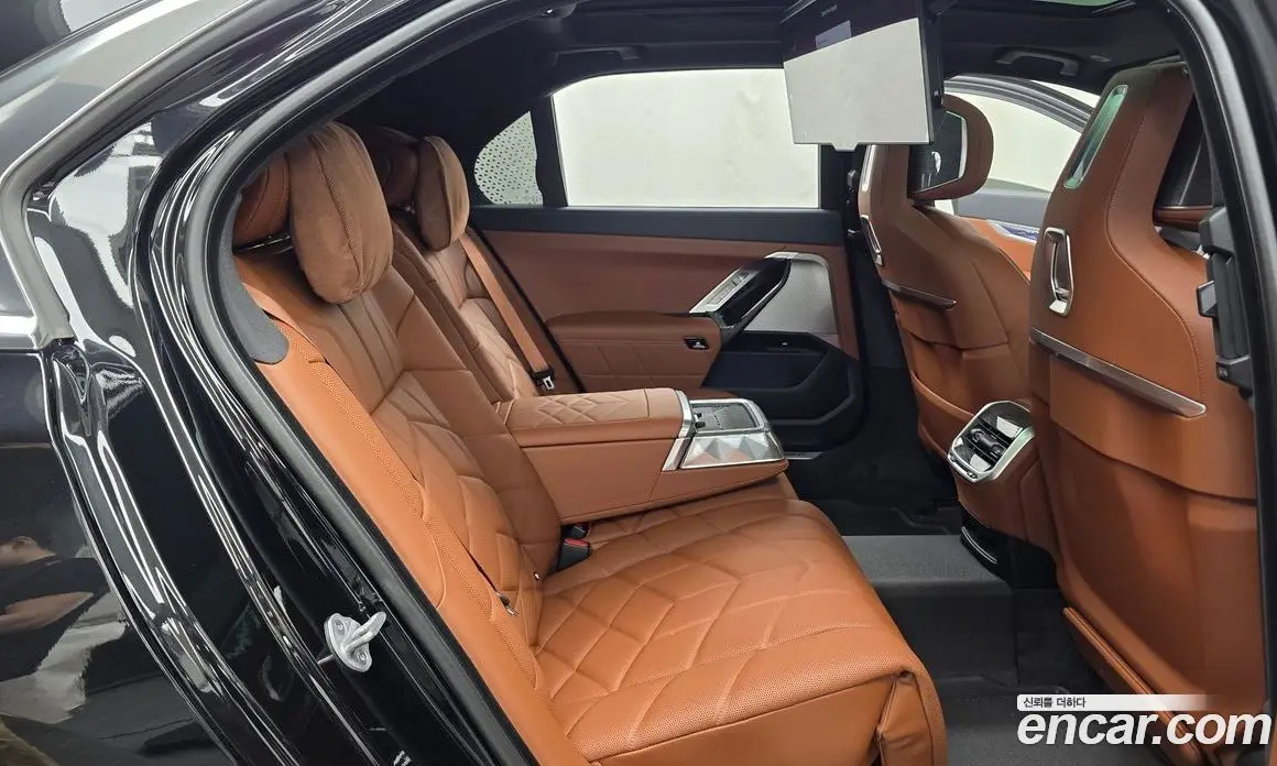 BMW 7 серия 2026 3.0 автомат (гидро), фото 18