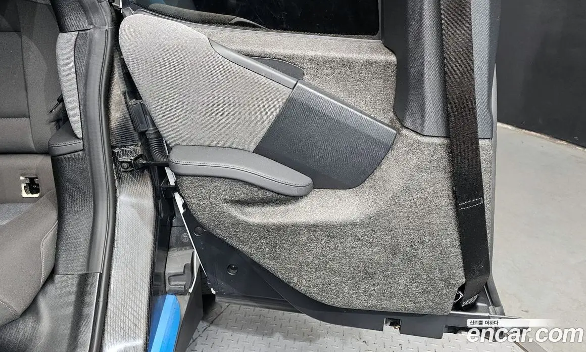 BMW i3 2018 автомат (гидро), фото 15 BMW i3 2018 автомат (гидро), фото 15