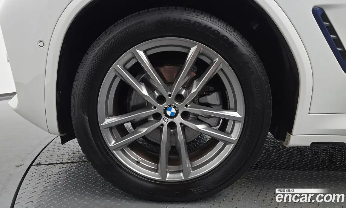 BMW X3 2021 2.0 автомат (гидро), фото 4 BMW X3 2021 2.0 автомат (гидро), фото 4