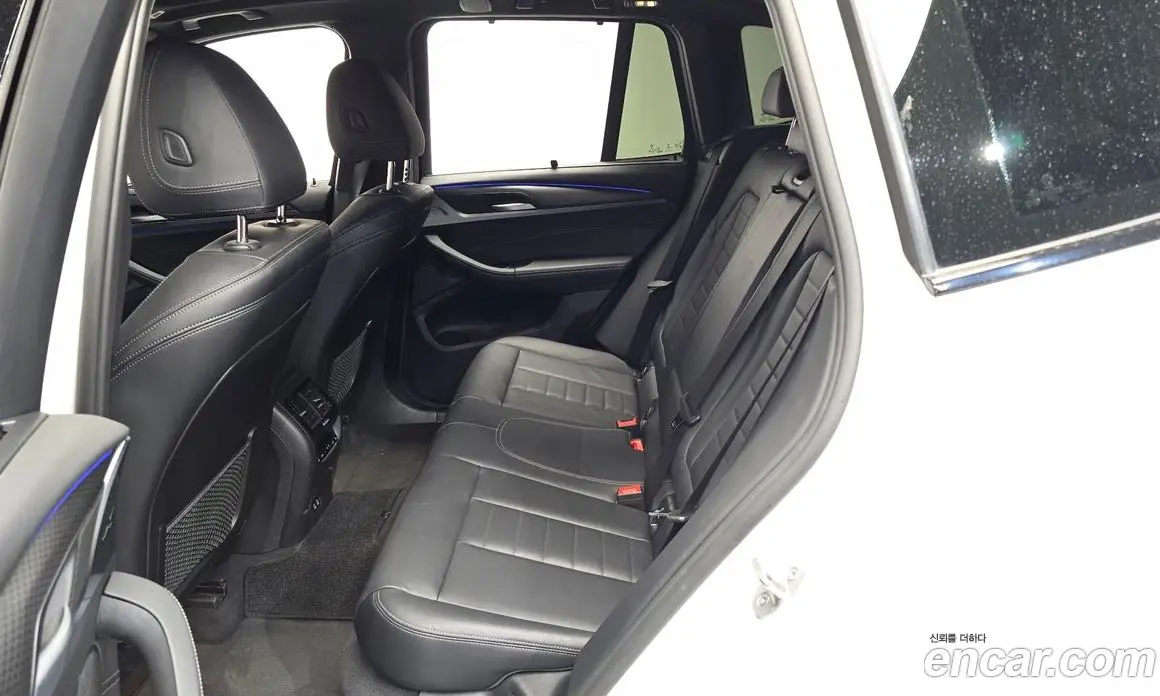BMW X3 2023 2.0 автомат (гидро), фото 17 BMW X3 2023 2.0 автомат (гидро), фото 17