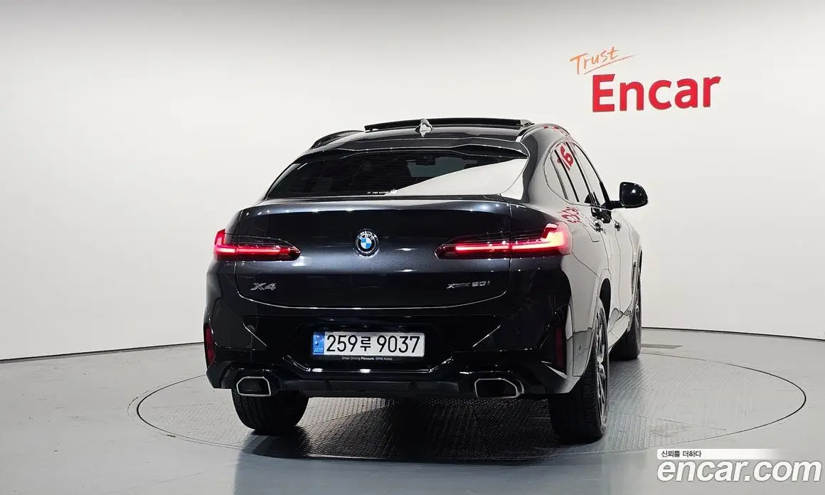 BMW X4 2022 2.0 автомат (гидро), фото 4