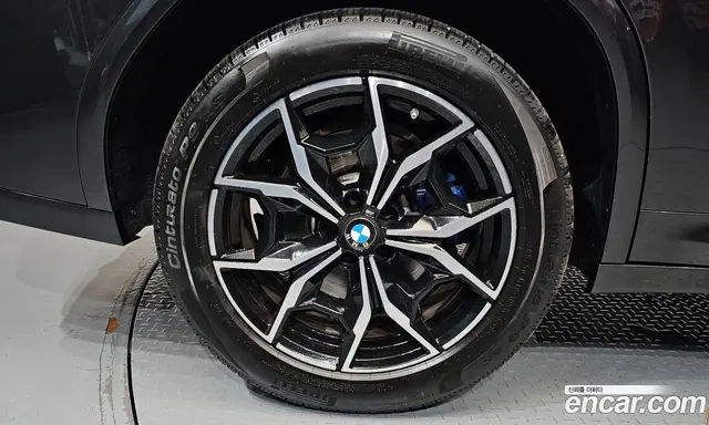BMW X4 2022 2.0 автомат (гидро), миниатюра 7