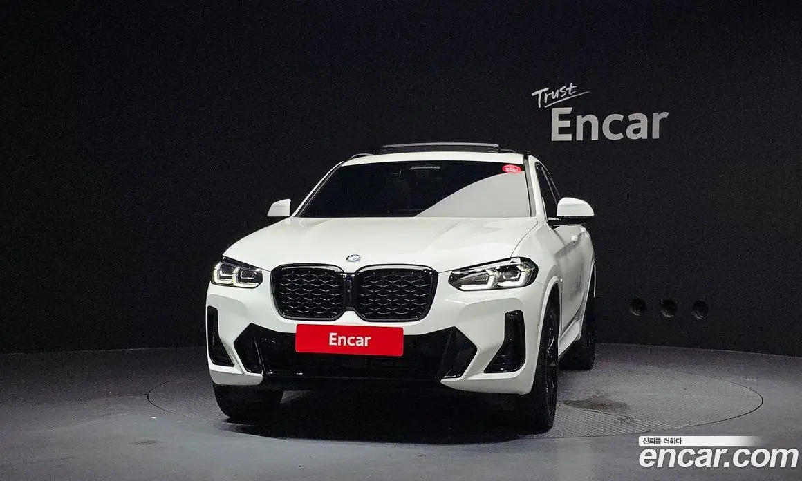 BMW X4 2025 2.0 автомат (гидро), фото 3 BMW X4 2025 2.0 автомат (гидро), фото 3