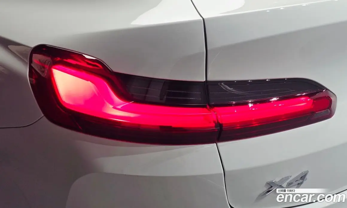 BMW X4 2025 2.0 автомат (гидро), фото 9 BMW X4 2025 2.0 автомат (гидро), фото 9