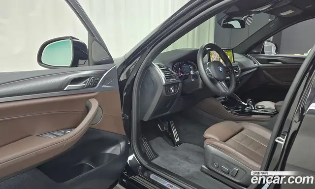 BMW X4 2025 2.0 автомат (гидро), миниатюра 12