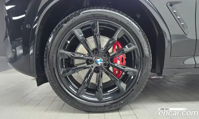 BMW X4 2025 2.0 автомат (гидро), миниатюра 4