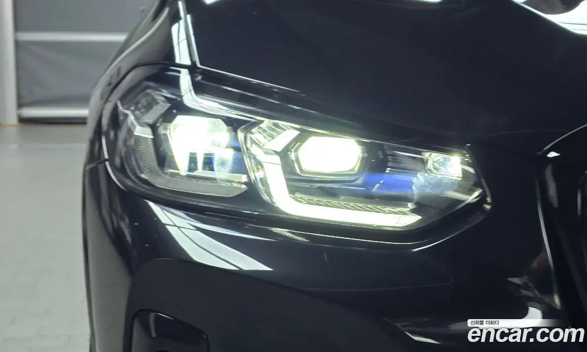 BMW X4 2025 2.0 автомат (гидро), фото 7
