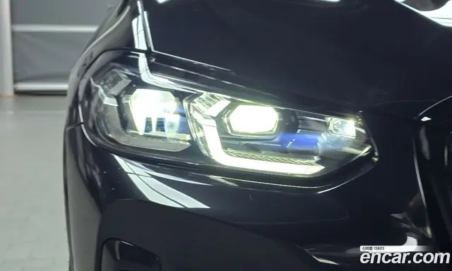BMW X4 2025 2.0 автомат (гидро), миниатюра 7