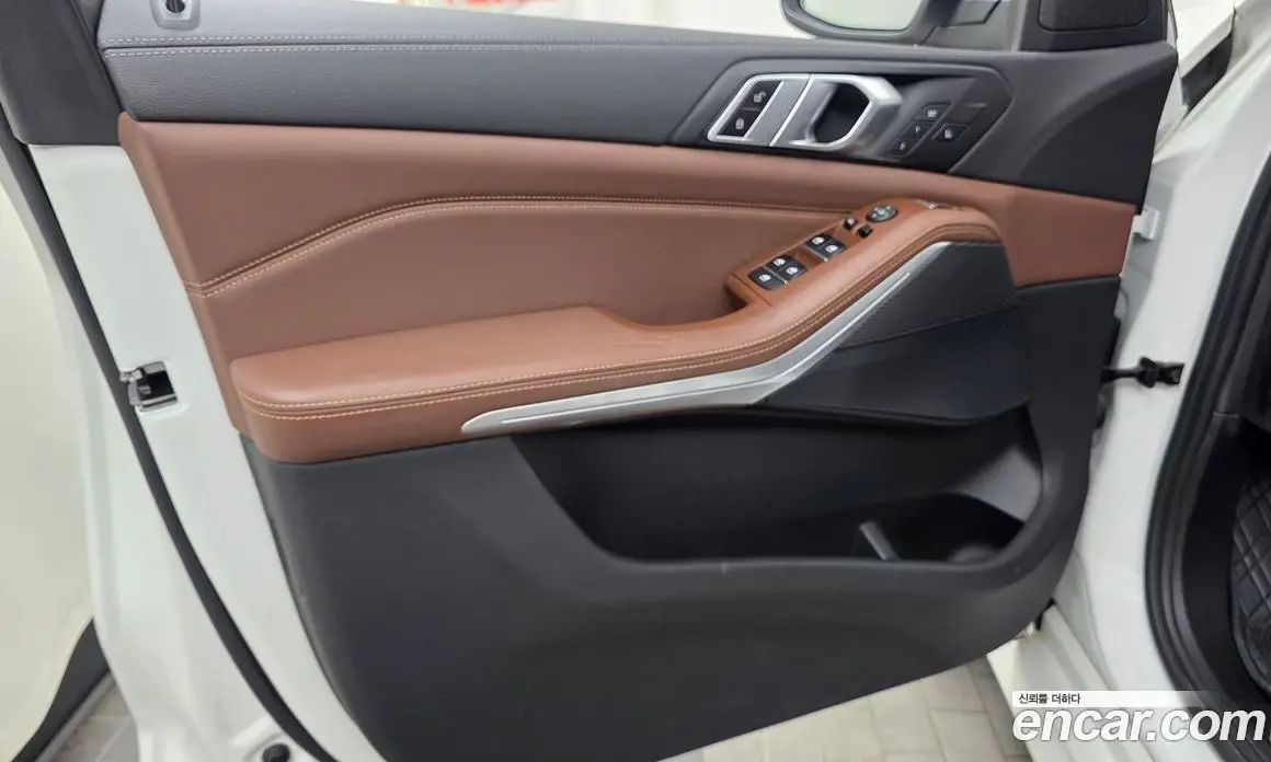 BMW X5 2022 3.0 автомат (гидро), фото 14