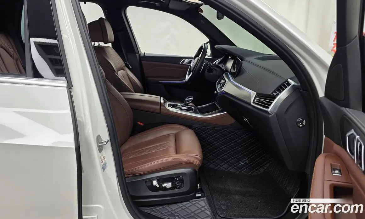 BMW X5 2022 3.0 автомат (гидро), фото 17