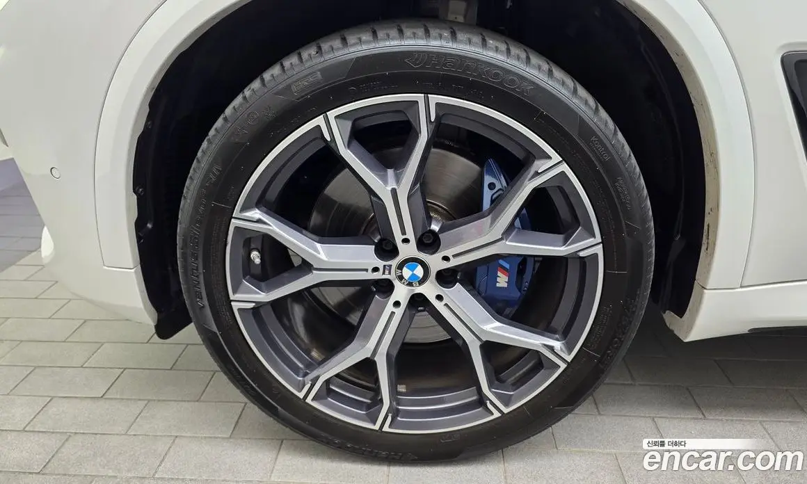 BMW X5 2022 3.0 автомат (гидро), фото 5