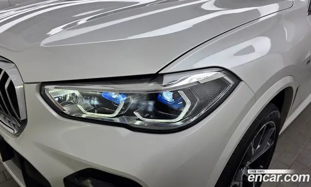 BMW X5 2022 3.0 автомат (гидро), миниатюра 8