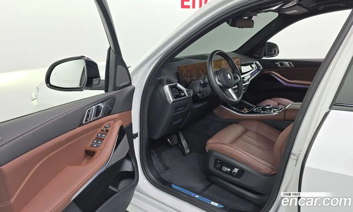 BMW X5 2025 3.0 автомат (гидро), фото 13