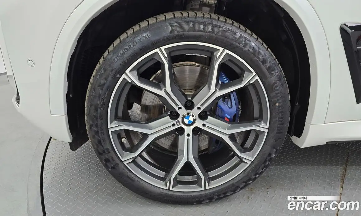 BMW X5 2025 3.0 автомат (гидро), фото 5