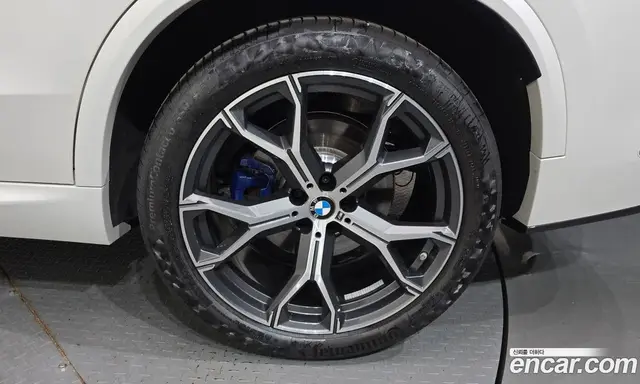BMW X5 2025 3.0 автомат (гидро), миниатюра 7