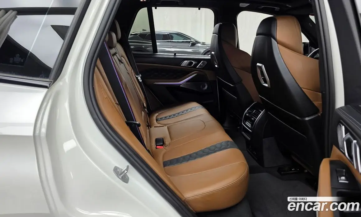 BMW X5M 2024 4.4 автомат (гидро), фото 18 BMW X5M 2024 4.4 автомат (гидро), фото 18