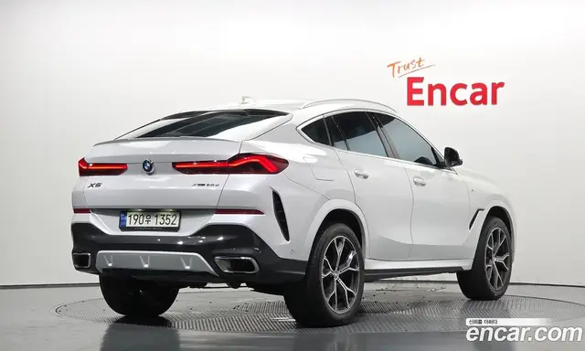 BMW X6 2022 3.0 автомат (гидро), миниатюра 2