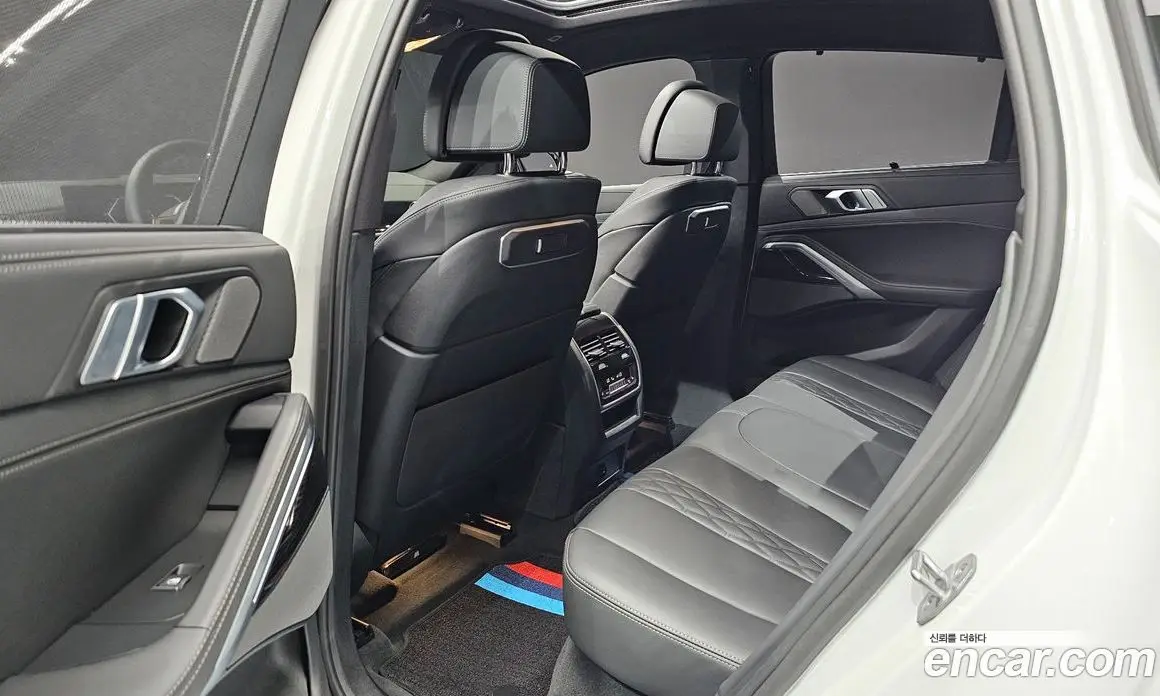 BMW X6 2024 3.0 автомат (гидро), фото 17