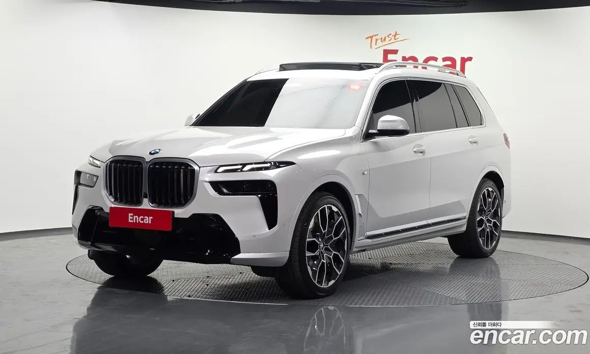 BMW X7 2024 3.0 автомат (гидро), фото 1 BMW X7 2024 3.0 автомат (гидро), фото 1