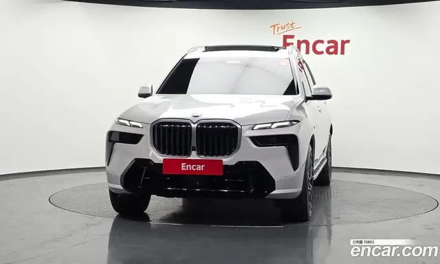 BMW X7 2024 3.0 автомат (гидро), миниатюра 3 BMW X7 2024 3.0 автомат (гидро), миниатюра 3