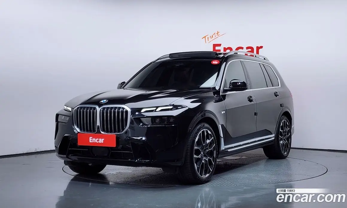 BMW X7 2025 3.0 автомат (гидро), фото 1 BMW X7 2025 3.0 автомат (гидро), фото 1