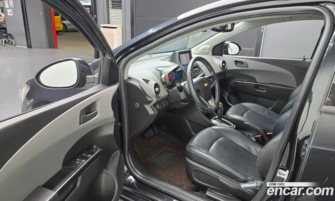 Chevrolet Aveo 2014 1.6 автомат (гидро), фото 13