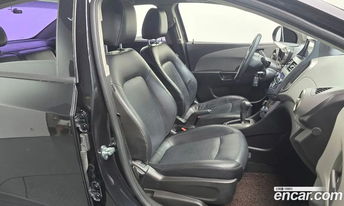 Chevrolet Aveo 2014 1.6 автомат (гидро), фото 16