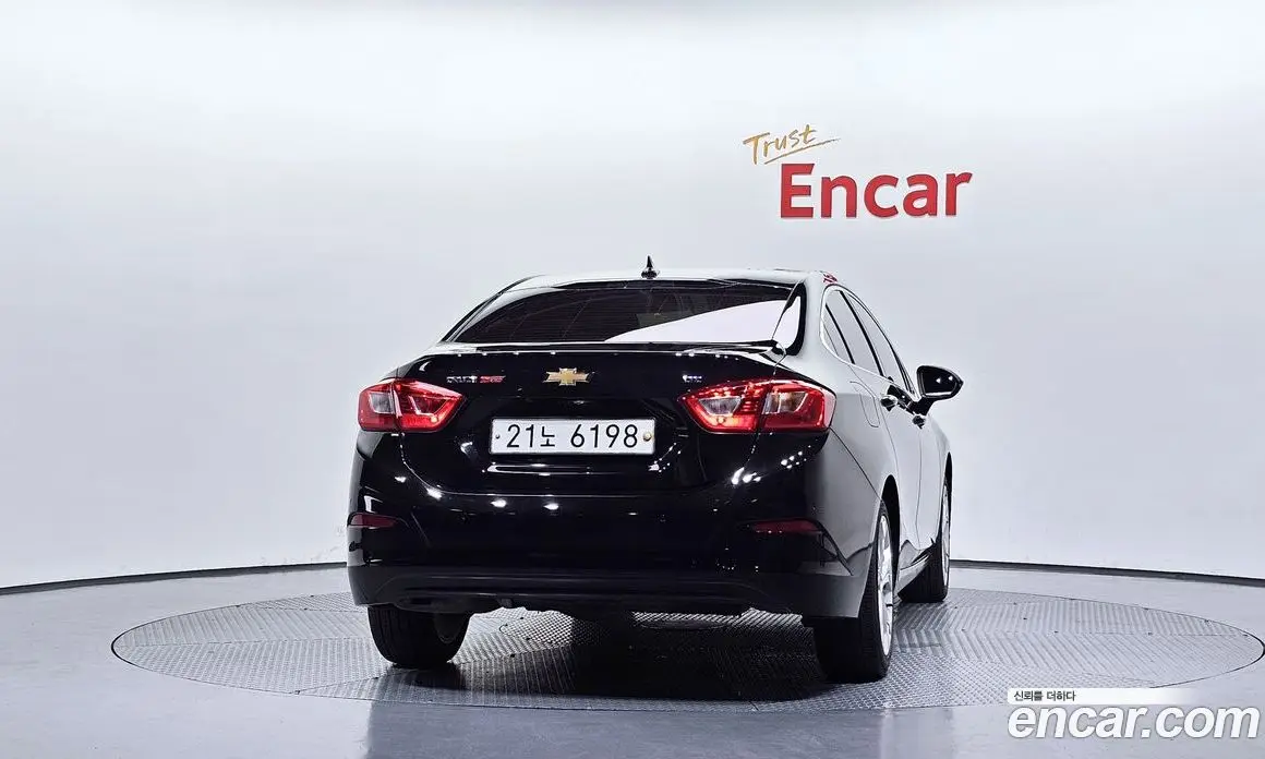 Chevrolet Cruze 2017 1.4 автомат (гидро), фото 4 Chevrolet Cruze 2017 1.4 автомат (гидро), фото 4