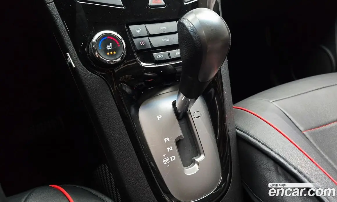 Chevrolet Orlando 2012 2.0 автомат (гидро), фото 12