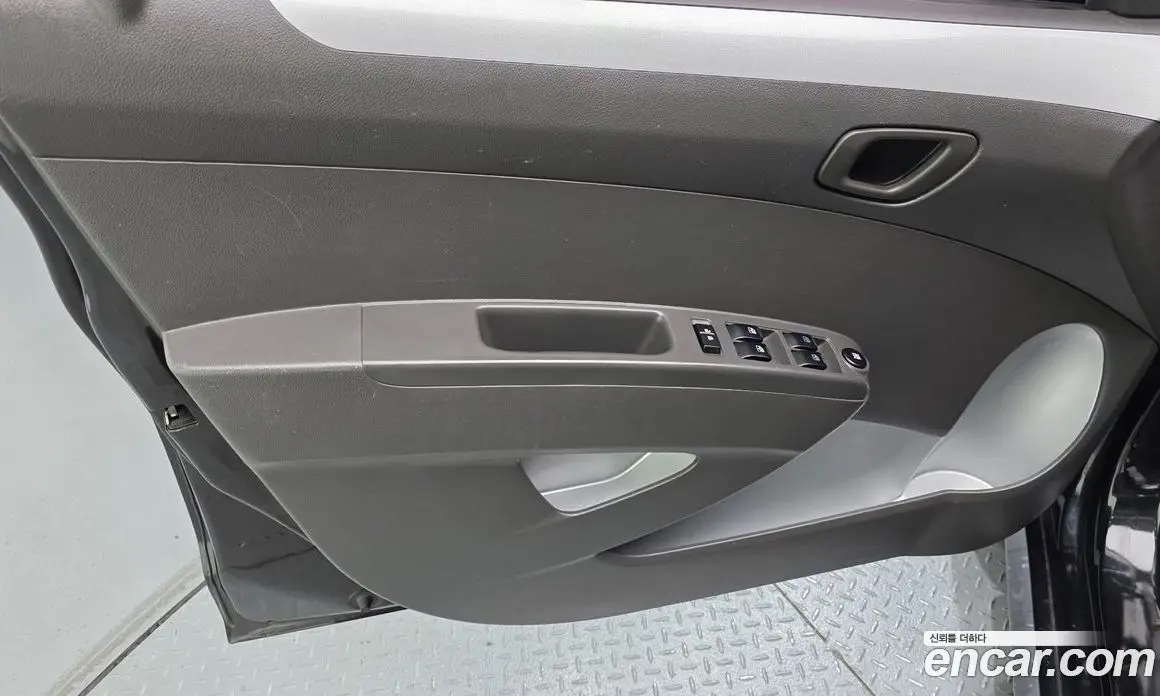 Chevrolet Spark 2014 1.0 автомат (гидро), фото 14