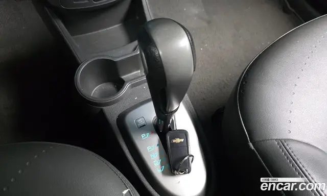 Chevrolet Spark 2015 1.0 автомат (гидро), миниатюра 12