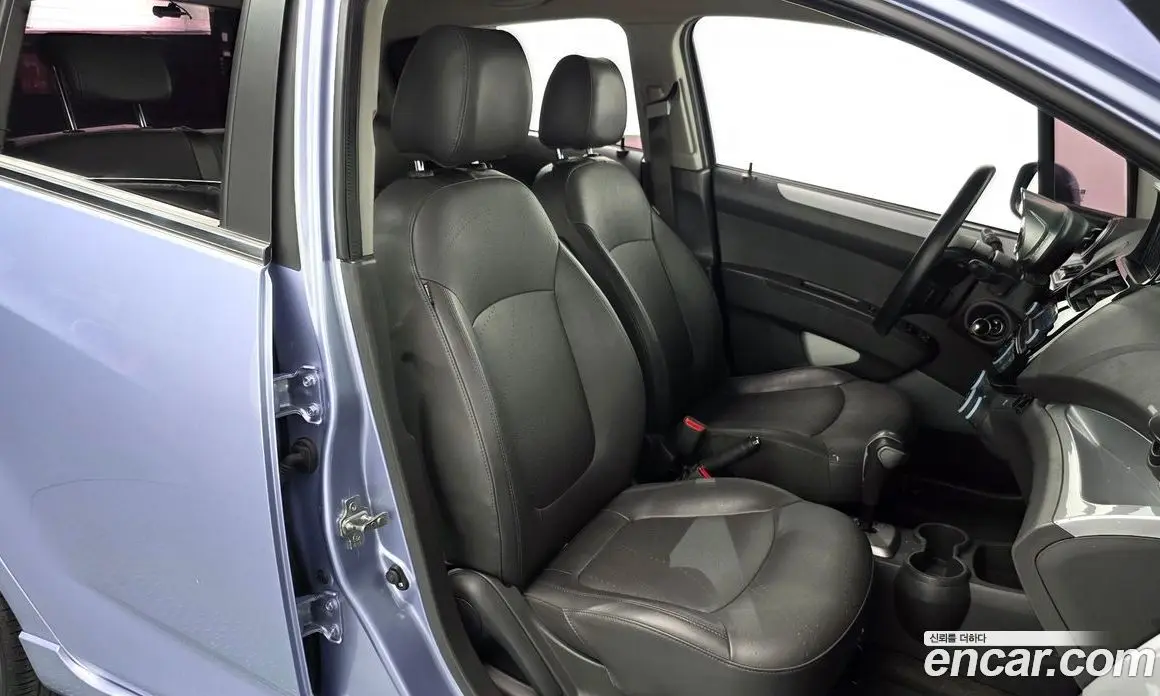 Chevrolet Spark 2015 1.0 автомат (гидро), фото 16 Chevrolet Spark 2015 1.0 автомат (гидро), фото 16