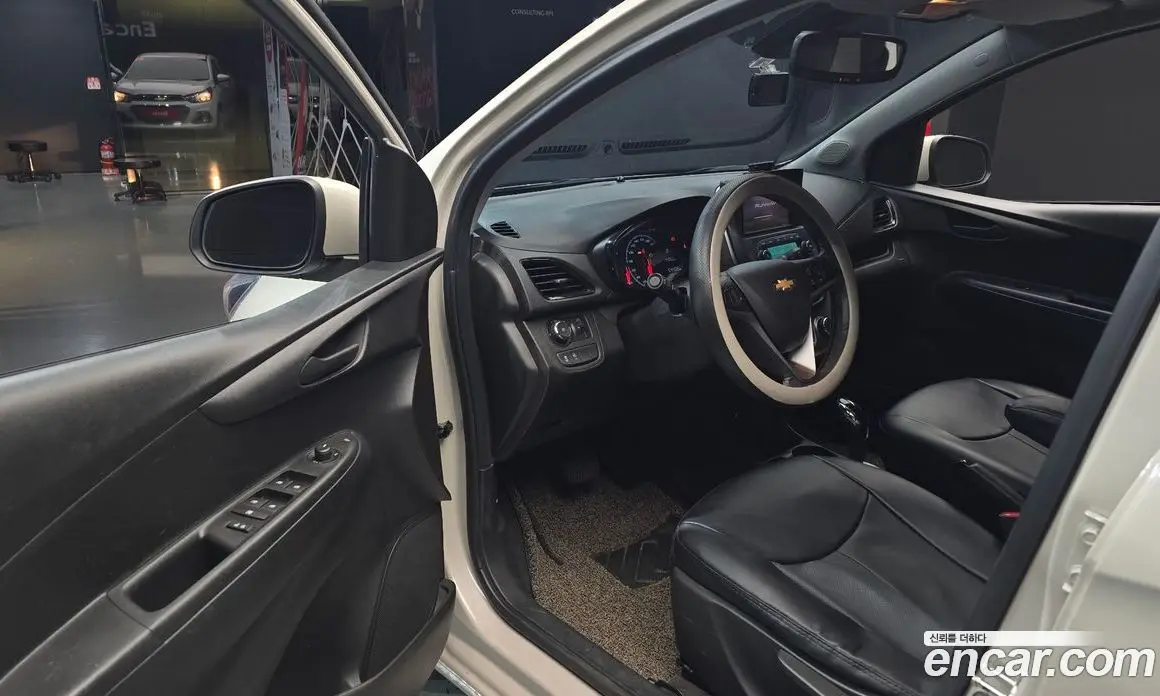 Chevrolet Spark 2016 1.0 автомат (гидро), фото 13